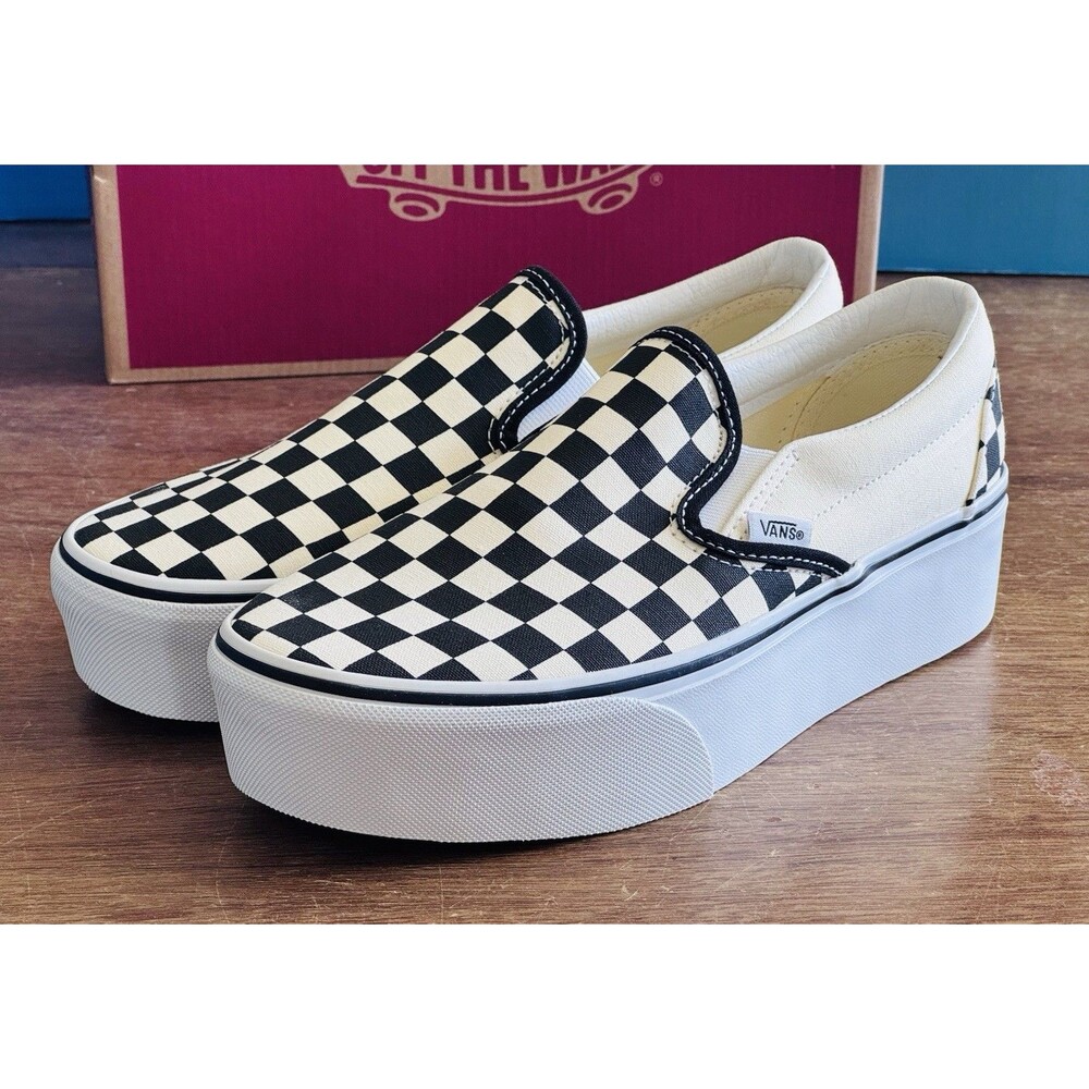 Women’s Size 8.0 Vans Classic Slip-On Stackform Checkerboard VN0A7Q5RTYQ NIB